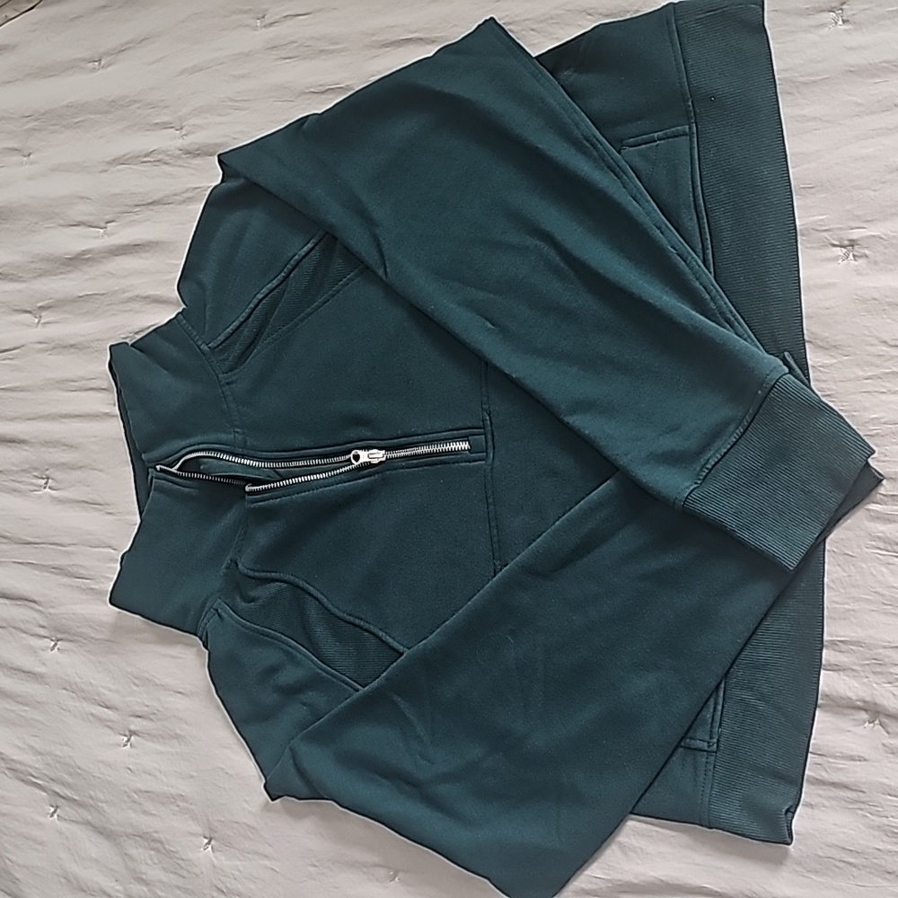 3/4 zip sweatshirt with pouch